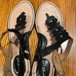 BOC sandals. Never worn. Cute flower strap. very comfortable padded supportive .